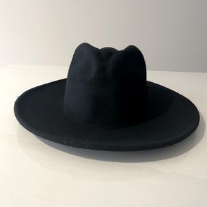 New w Tags: Vici Black Fedora Hat 💁🏻‍♀️